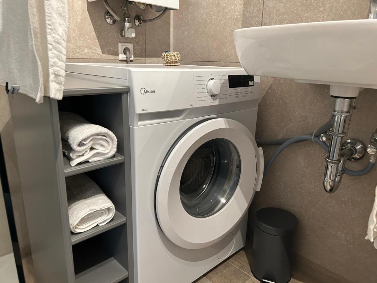 Dnd Stadtoase I Park I Workstation I Netflix I Parken I Kaffee I Waschmaschine I Trockner I Xbox Würzburg Eksteriør billede